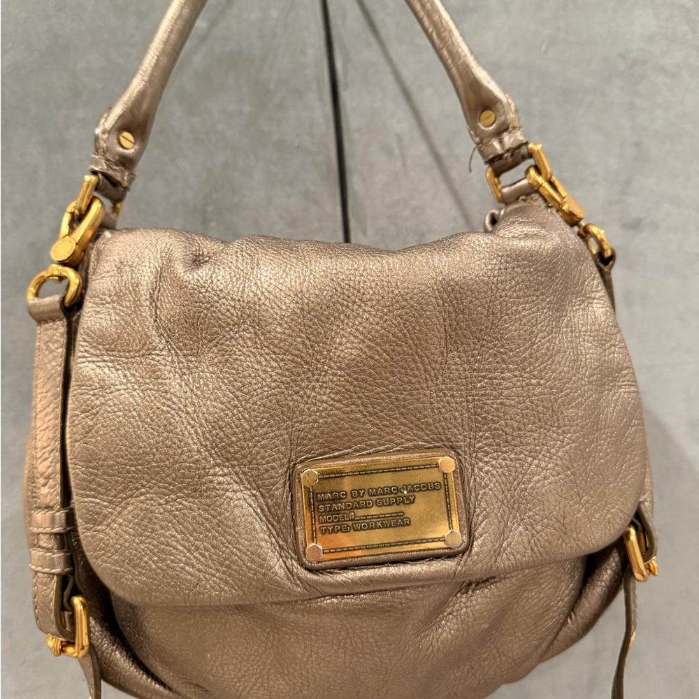 Marc Jacobs Gold-Tone Shoulder Bag